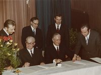 Unterzeichnung Gebietsänderungsvertrag_1971