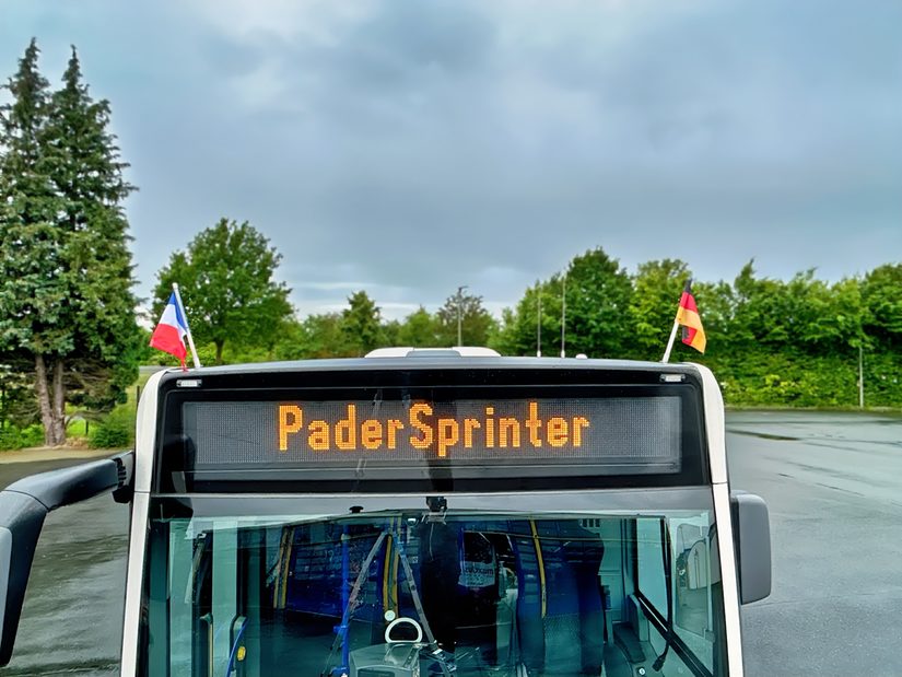 Beflaggung Busse PaderSprinter